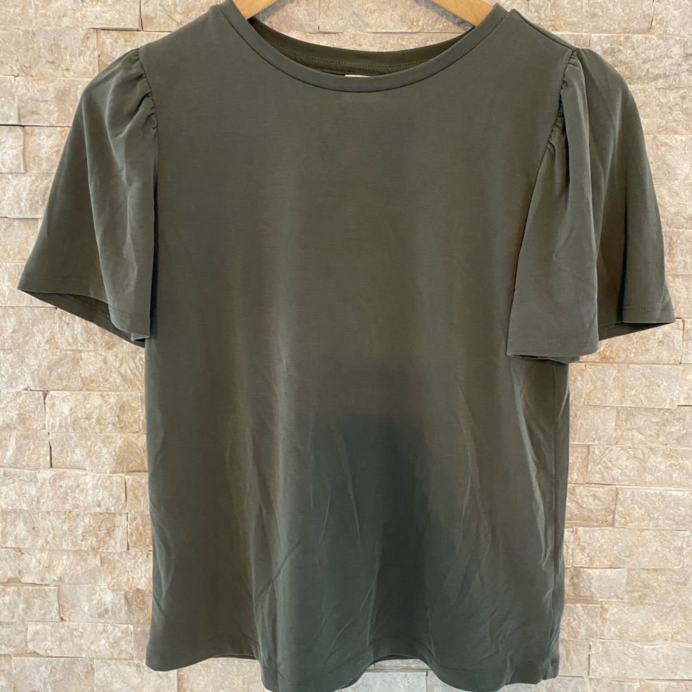 Green blouse